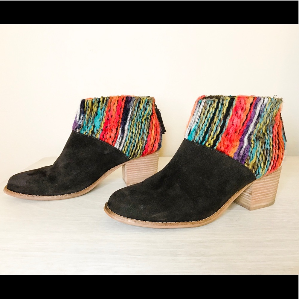 Toms Leila Chocolate Suede Bootie